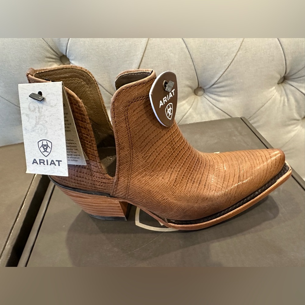 Ariat Dixon boots